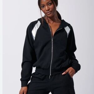 HEROINE SPORT Black Zip Up